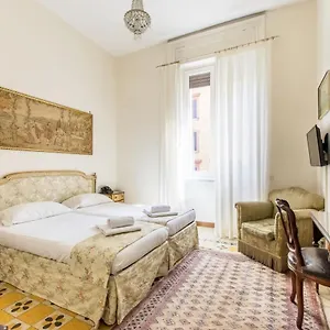  Apartment Trastevere Deco