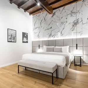 At Luxury Navona Maison d'hôtes