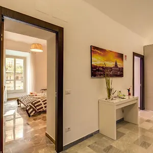  Apartment Domus Romana